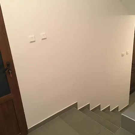 بيت ضيافة Aurora نيسيبار